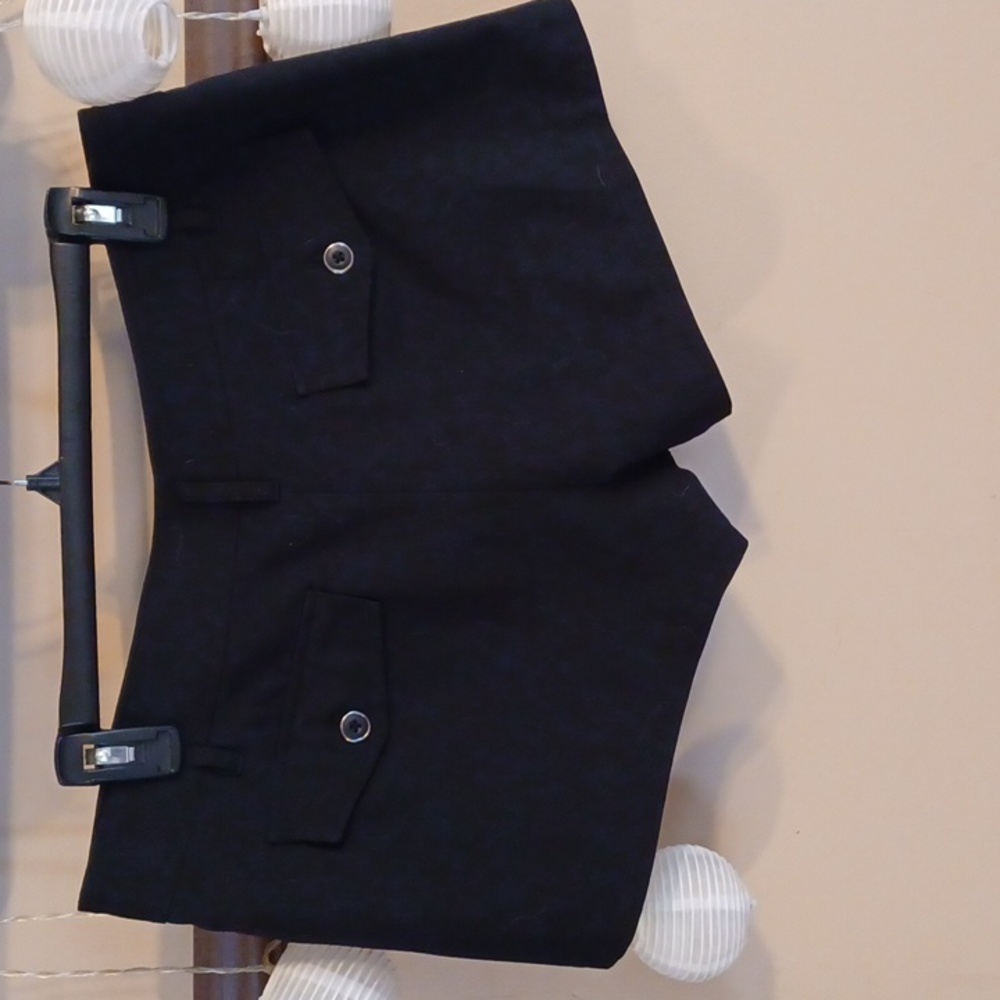 Black Candies Shorts - Picture 2 of 3